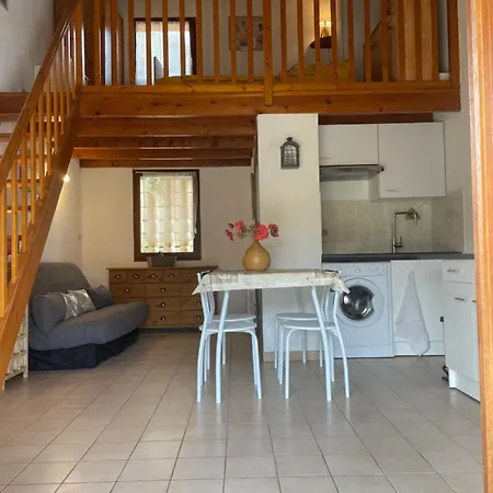 Holiday home Les Lavandes