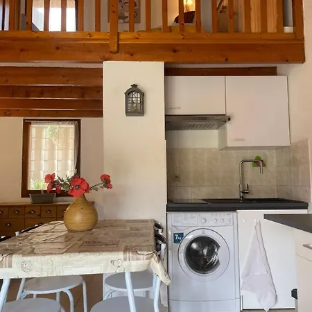 Les Lavandes Holiday home