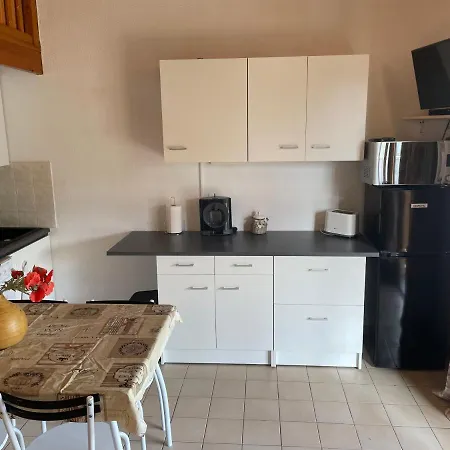 Holiday home Les Lavandes